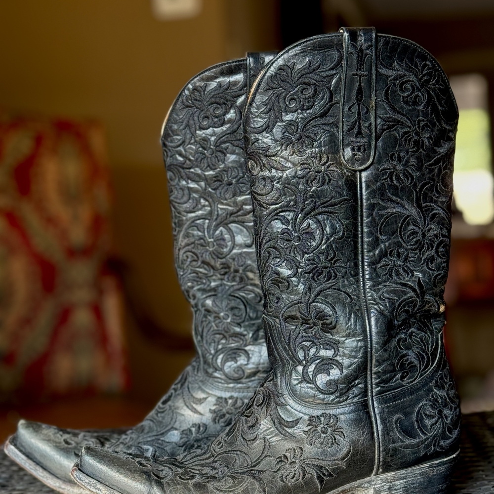 Old Gringo Black Embroidered Cowboy Boots